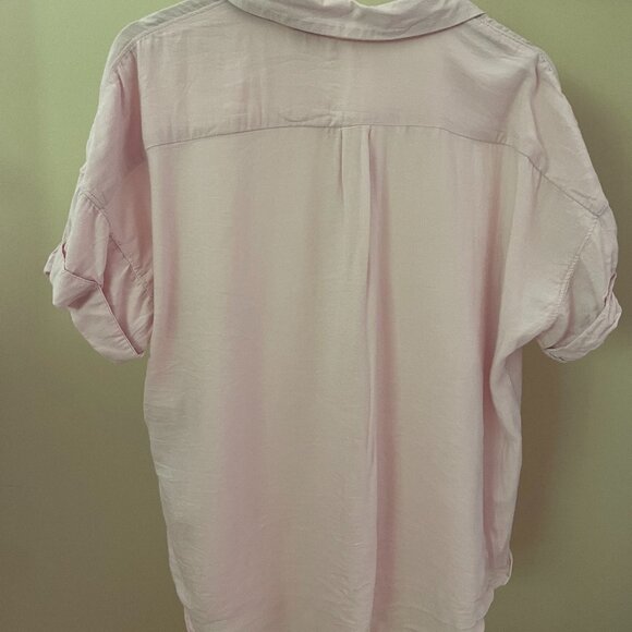 LEVIS Pink Button-Up - Picture 2 of 2